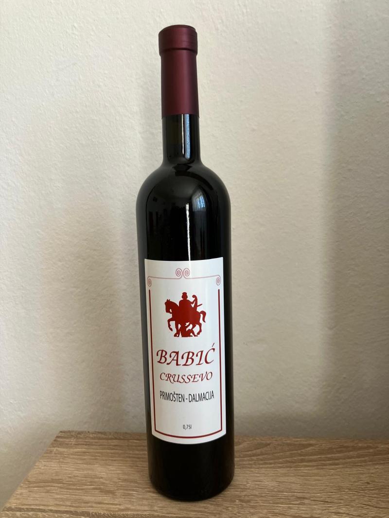 crno vino Babić
