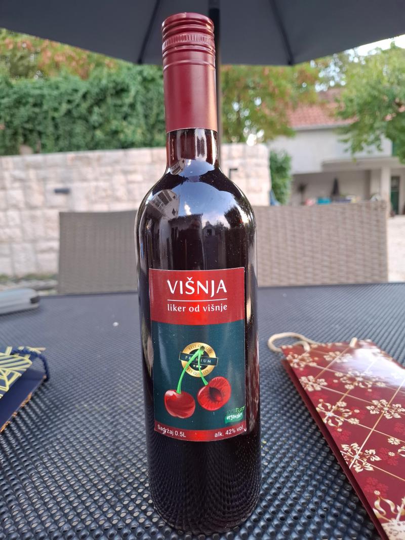 Višnja